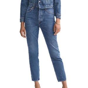 Riley High Rise Straight Crop in Air Blue